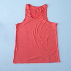 NWOT Real essentials Women's tank top Size XL with spandex